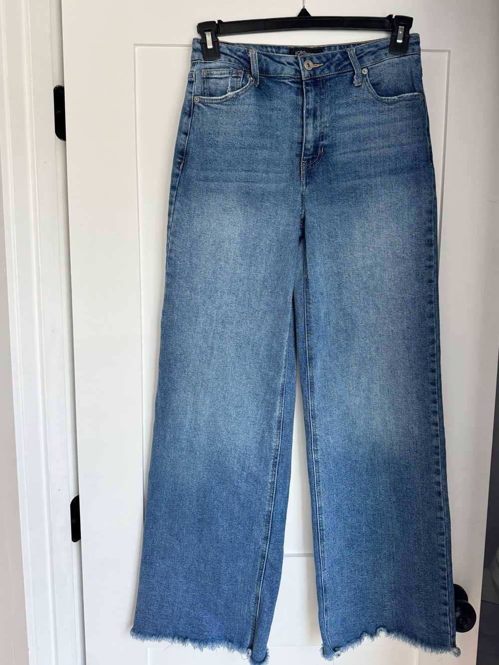 Women’s BCBGeneration Blue Wide-Leg Distressed Jeans with Frayed Hem